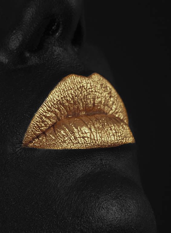 Featured image of post Gold And Black Aesthetic Lips