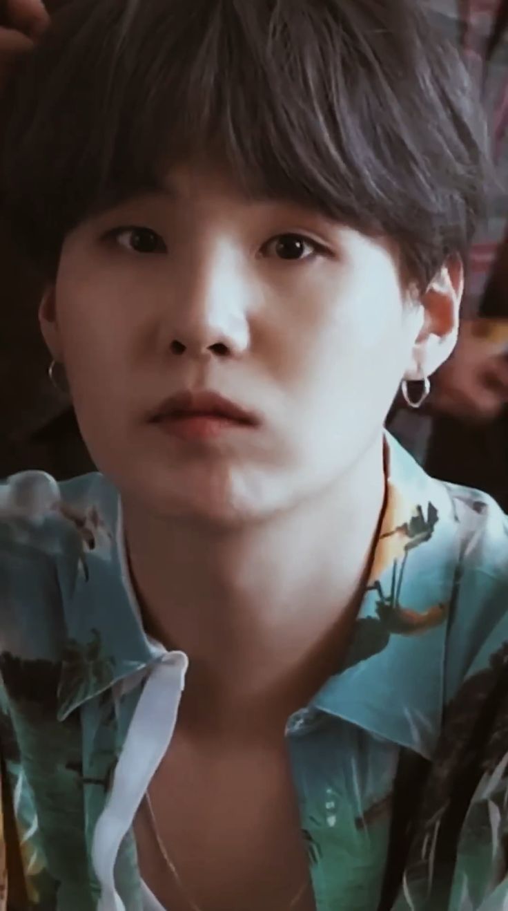 Featured image of post Suga Aesthetic Gif